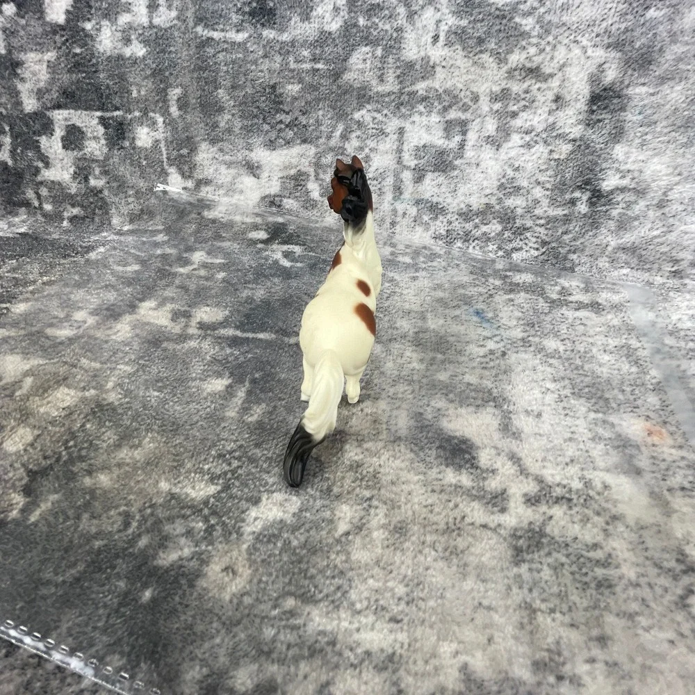 Vtg 1999 Breyer Prancing‎ Bay Pinto Horse Westerncore Tan White Decor